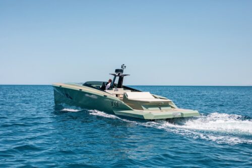 SEY_SAY-42_Charter-Ibiza_back