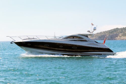 12 Sunseeker Portofino 53