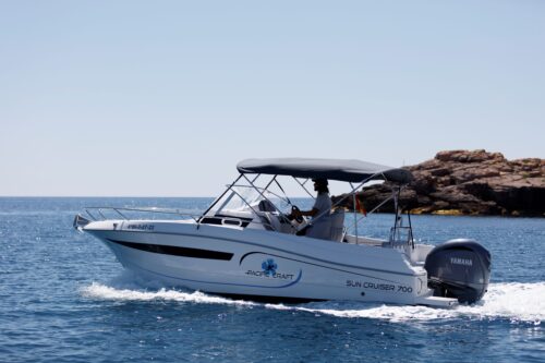 Pacific Craft 700 Sun Cruiser